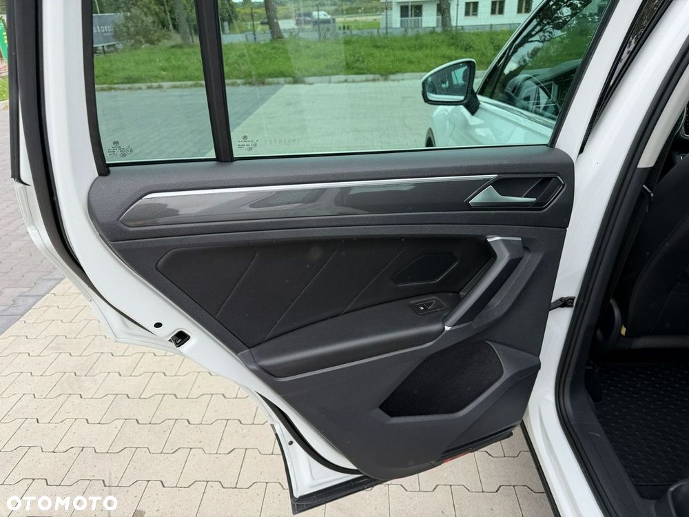 Volkswagen Tiguan 2.0 TDI SCR Active DSG - 29