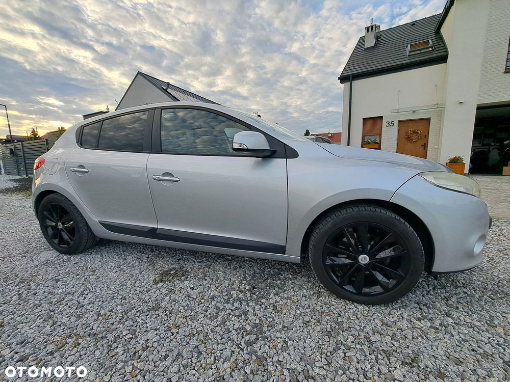 Renault Megane 1.6 16V Authentique - 4