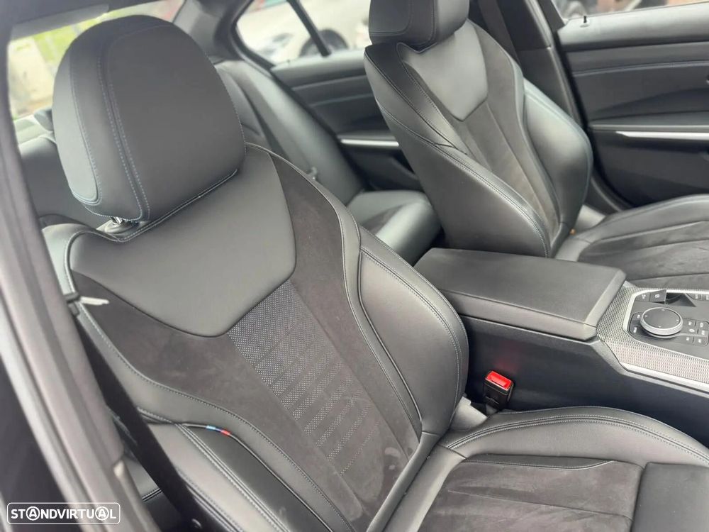 BMW 318 d Pack M - 21