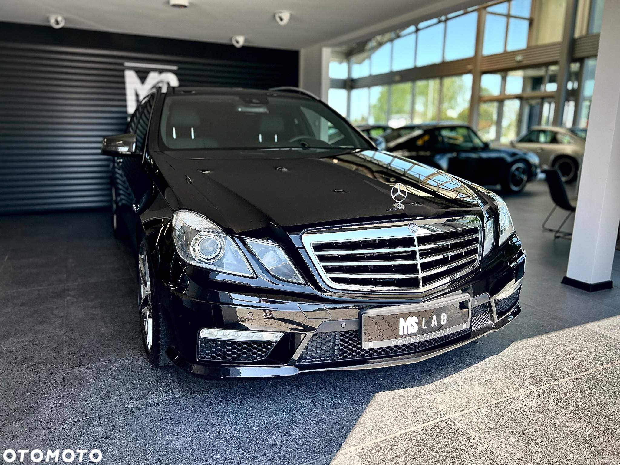 Mercedes-Benz Klasa E 63 AMG - 2