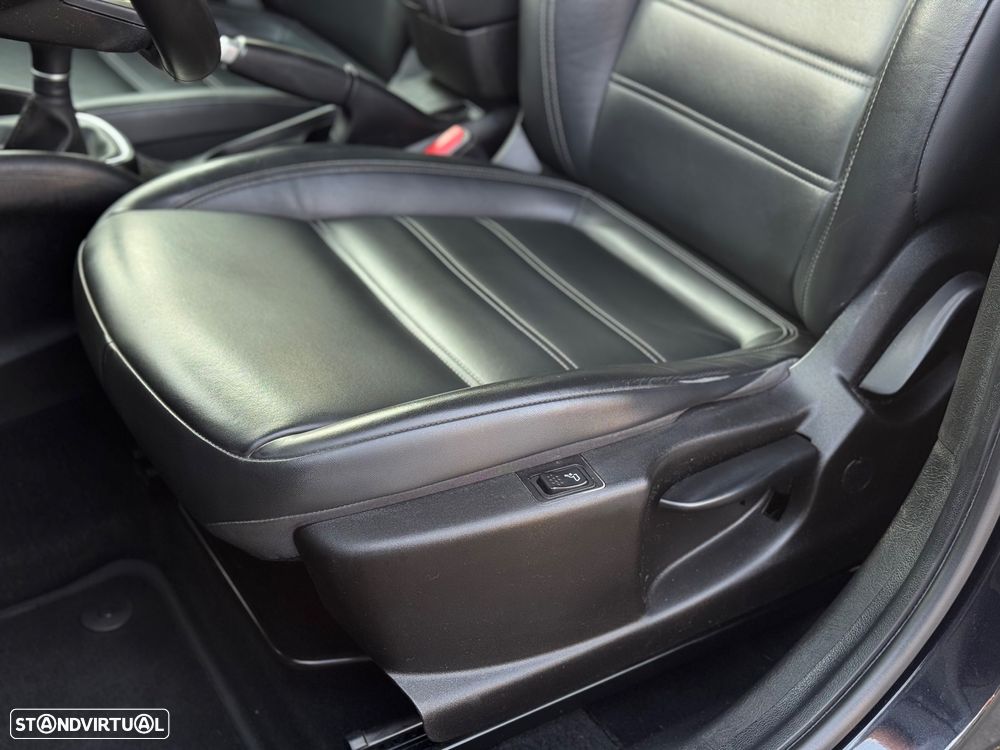 Fiat Tipo Station Wagon 1.3 M-Jet Lounge Tech - 17