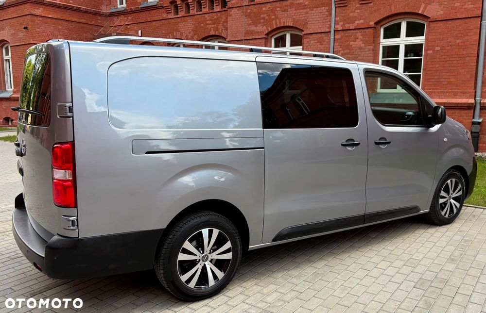 Opel Vivaro Long 3,1t Enjoy Flex (bryg.) - 31