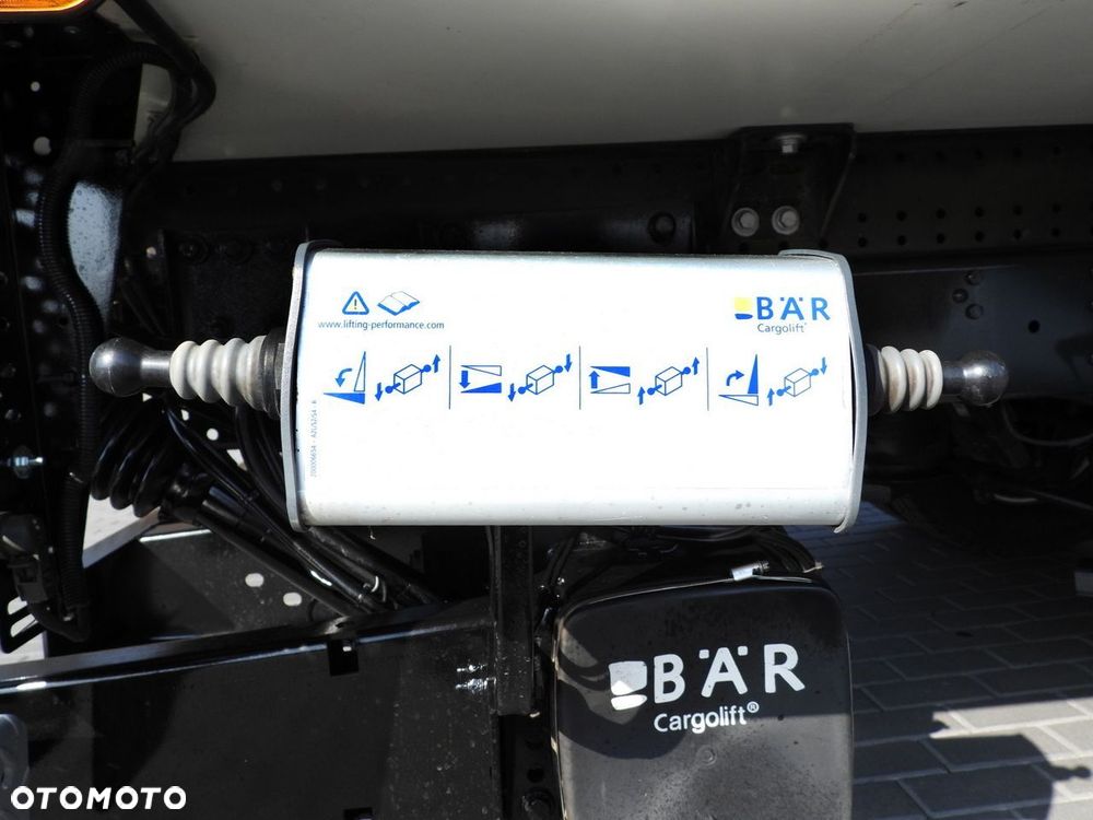 Iveco DAILY CHŁODNIA KONTENER -10*C WINDA 9 PALET ZASILANIE 230V TEMPOMAT PNEUMATYKA AUTOMAT HI-MATIC BLIŹNIACZE KOŁA KLIMATYZACJA  170KM - 20