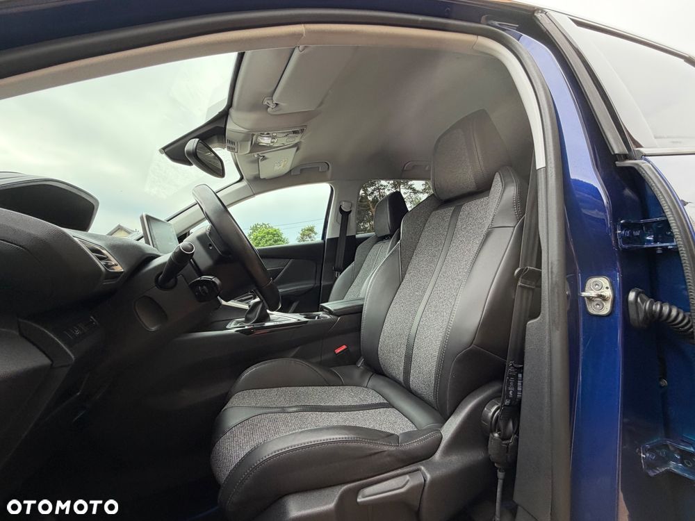 Peugeot 3008 - 11