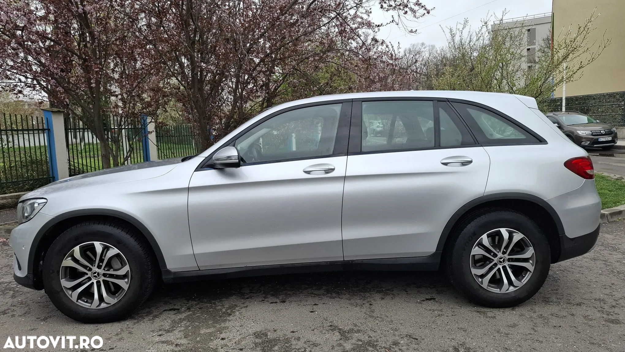 Mercedes-Benz GLC - 8