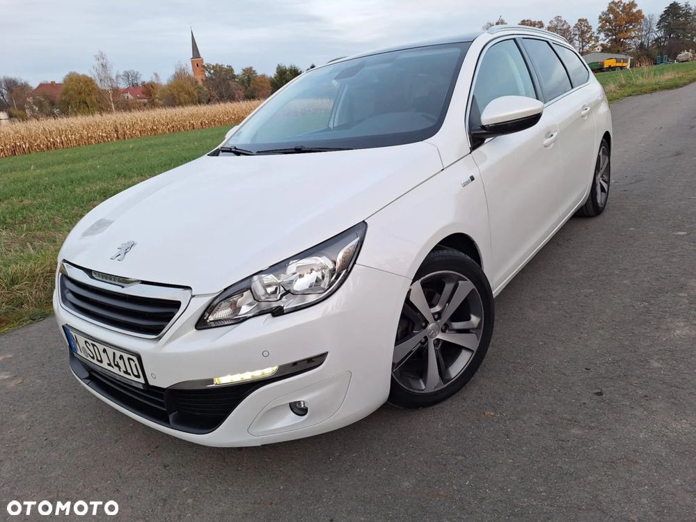 Peugeot 308 1.2 PureTech Allure S&S - 25
