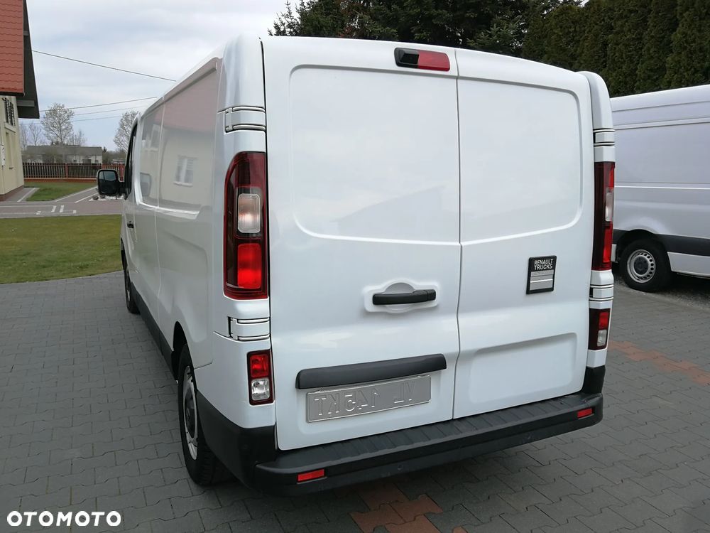 Renault Trafic - 6