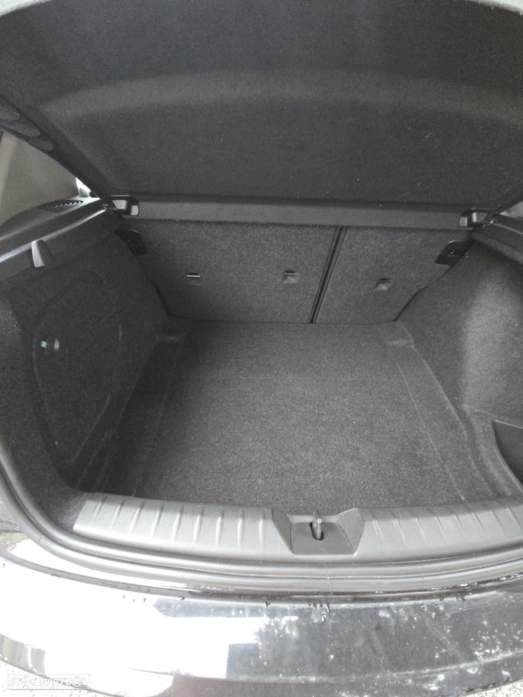 BMW 116 d EDynamics Line Urban - 30