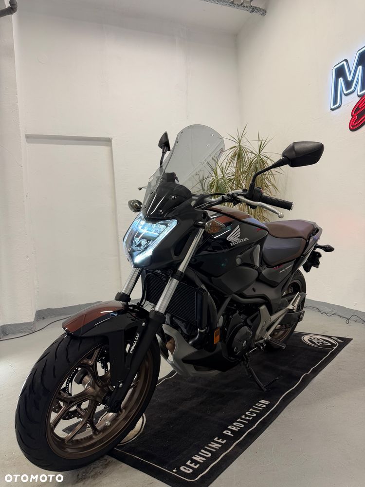 Honda NC - 11