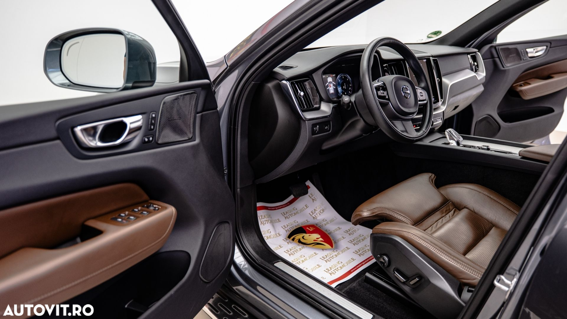 Volvo XC 60 B5 MHEV AWD Inscription - 12