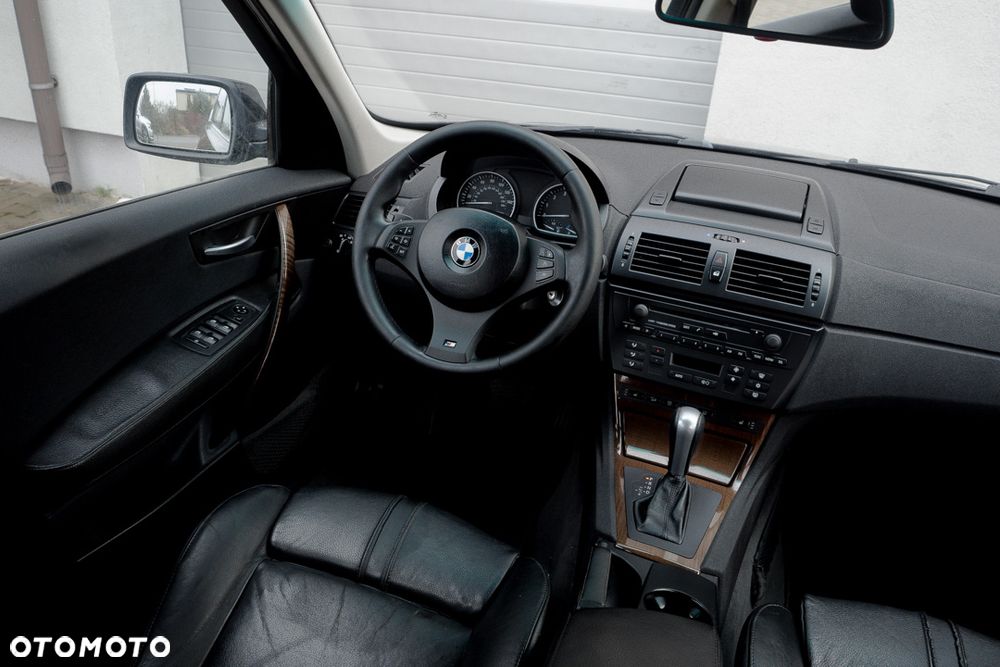 BMW X3 3.0i - 40