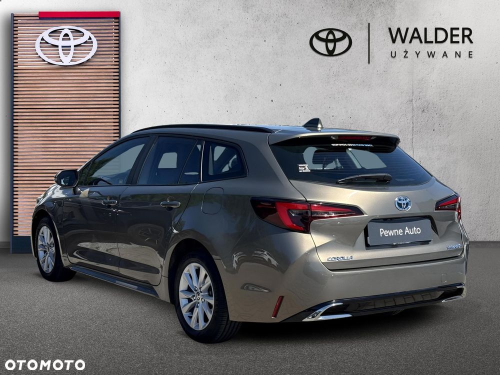 Toyota Corolla 1.8 Hybrid Comfort - 3