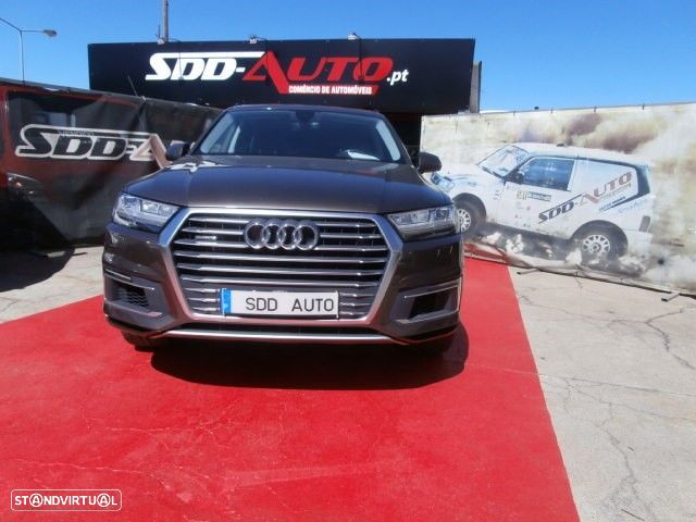 Audi Q7 - 3