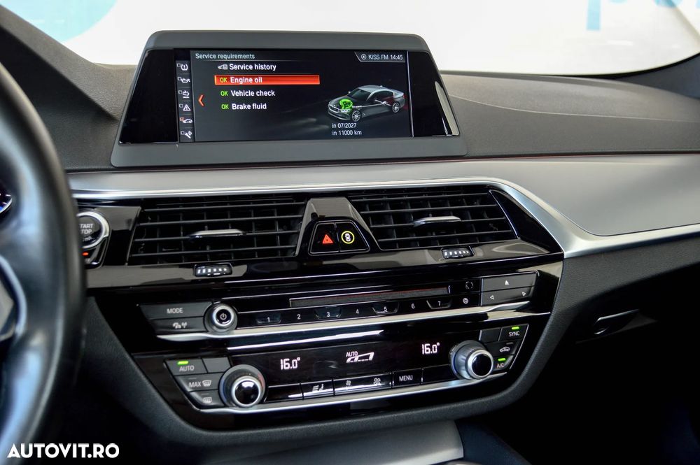 BMW Seria 5 520d AT - 20