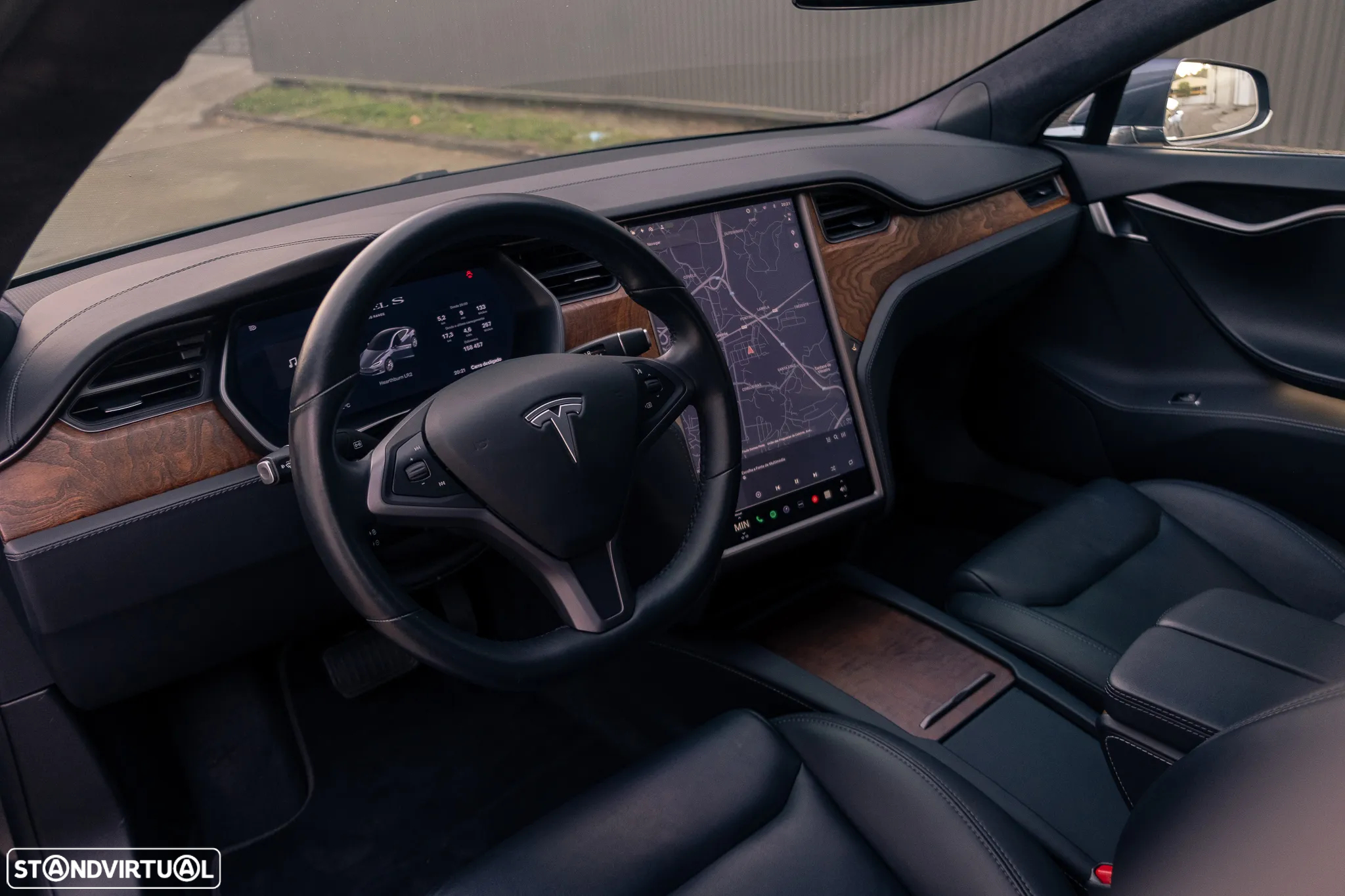 Tesla Model S Long Range - 26