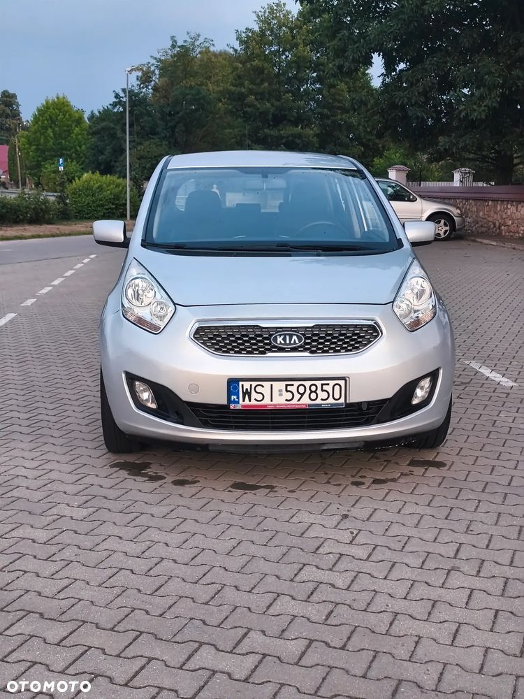 Kia Venga - 6