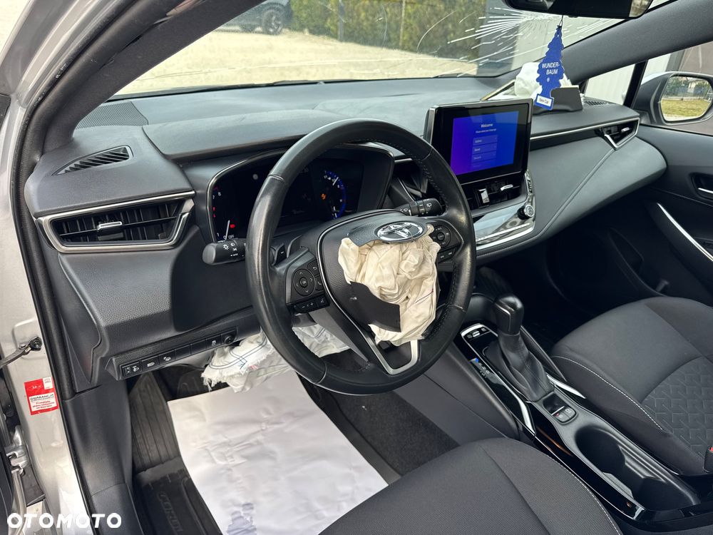 Toyota Corolla 2.0 Hybrid Comfort - 22