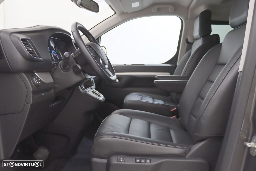 Peugeot e-Traveller 75 kWh VIP Standard - 8