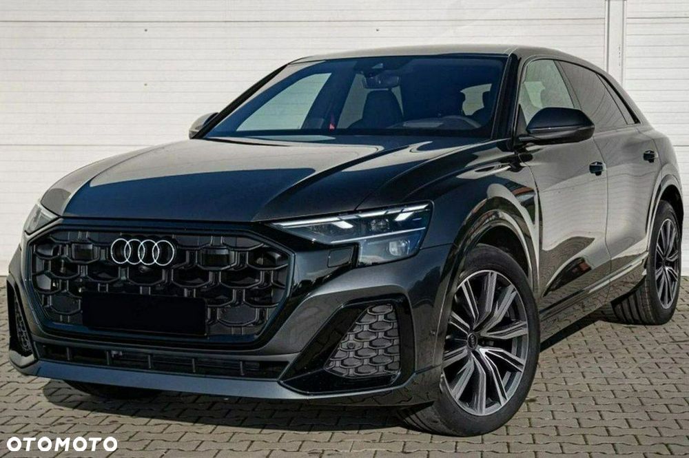 Audi Q8 - 2