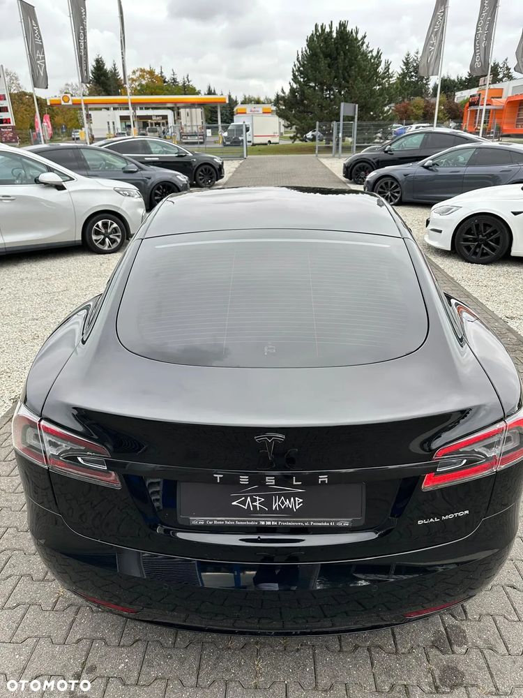 Tesla Model S Long Range AWD - 11