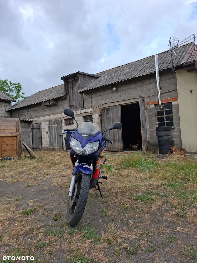 Honda CBR - 3