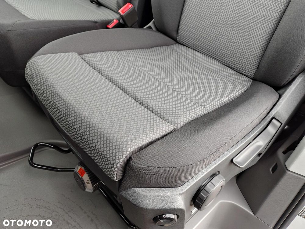 Volkswagen Crafter 35 Furgon z wysokim dachem silnik: 2,0 l EU6 SCR 177 KM, przedni 8-bieg.automatyczna, r.o : 4490 mm - 12