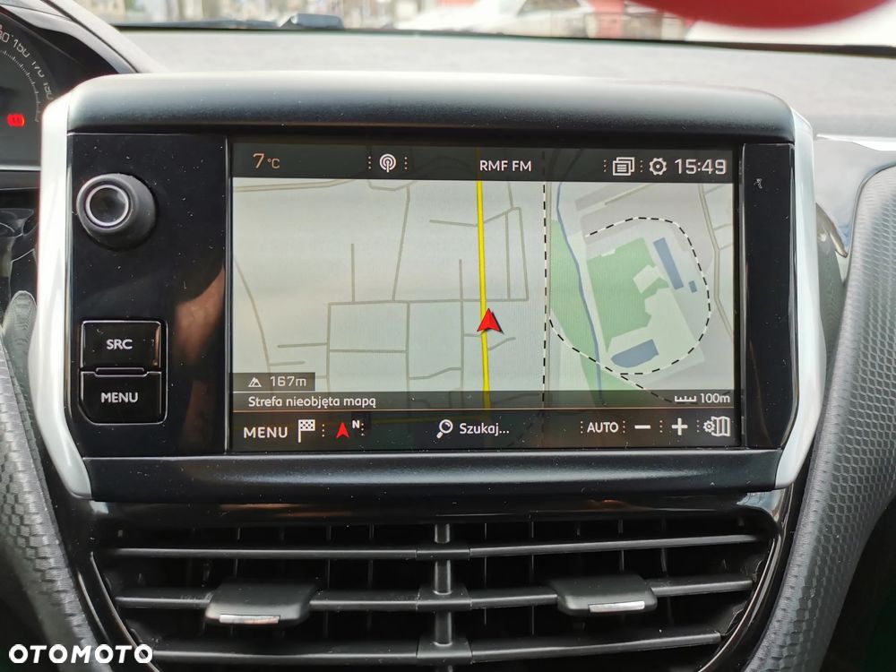 Peugeot 2008 1.2 Pure Tech Style EU6 - 11