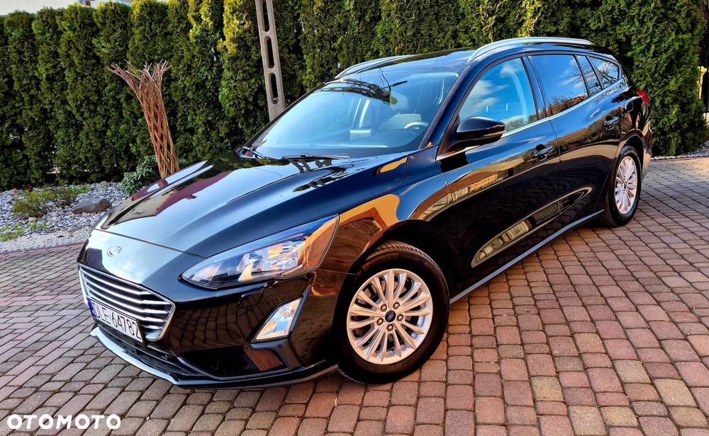 Ford Focus 1.5 EcoBlue STart-Stopp-System TITANIUM - 4