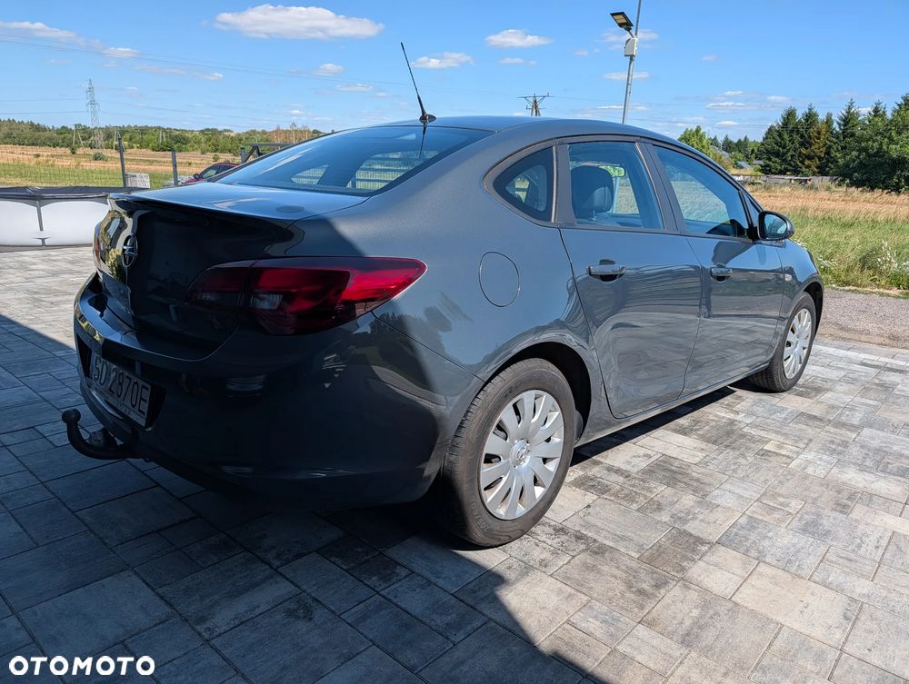 Opel Astra 1.6 Active EU6 - 7