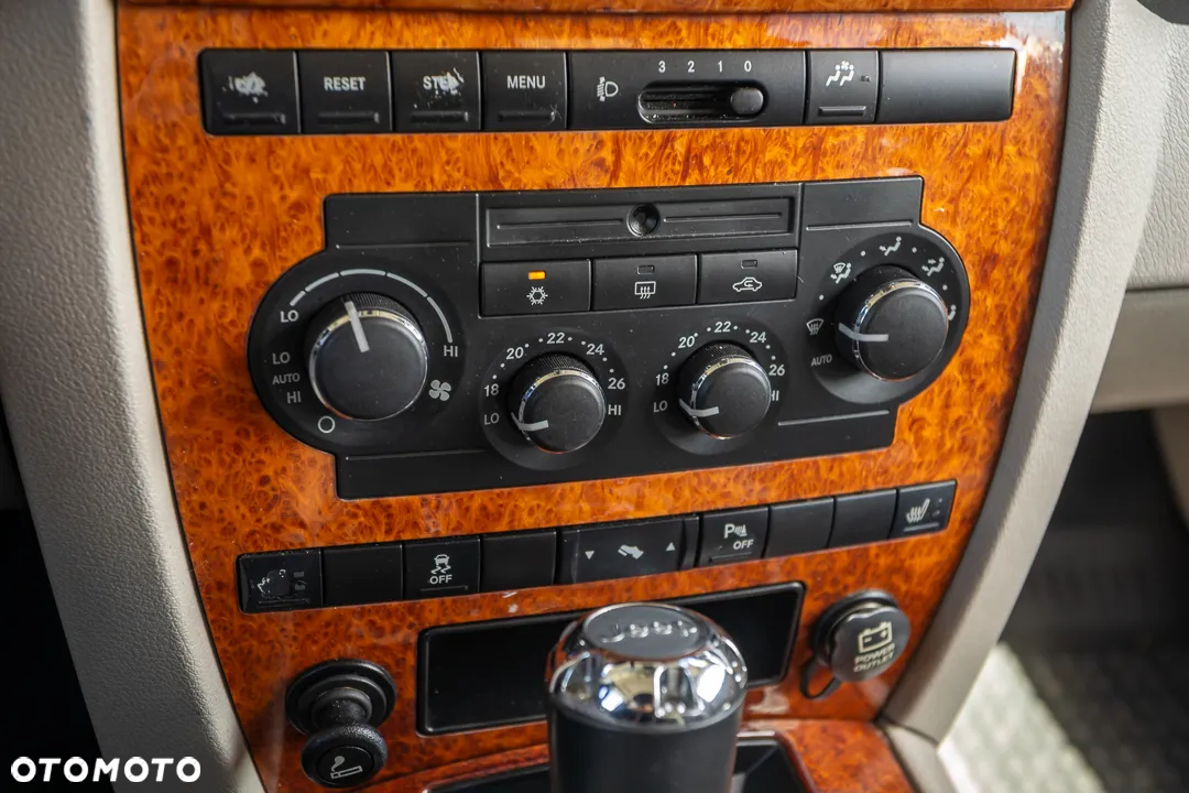 Jeep Commander 3.0 CRD DPF Automatik Overland - 33