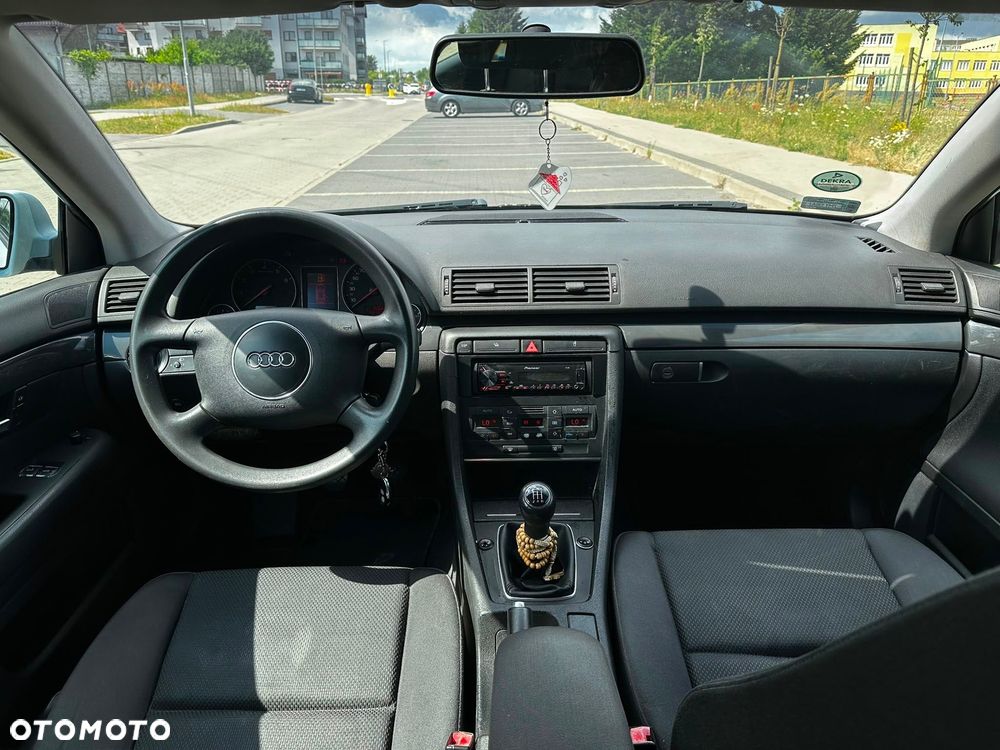 Audi A4 Avant - 3