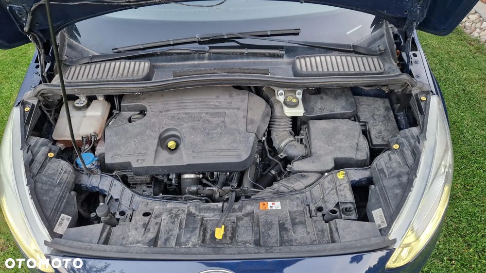 Ford Grand C-MAX - 25
