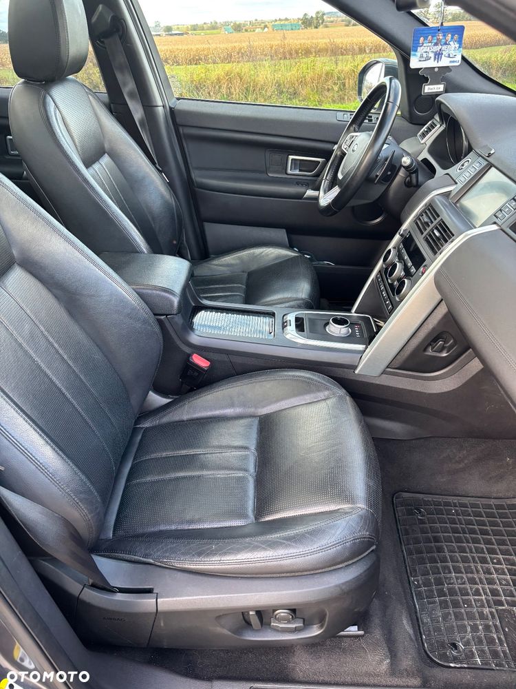 Land Rover Discovery Sport ver-2-0-d180-r--dynamic-hse - 16