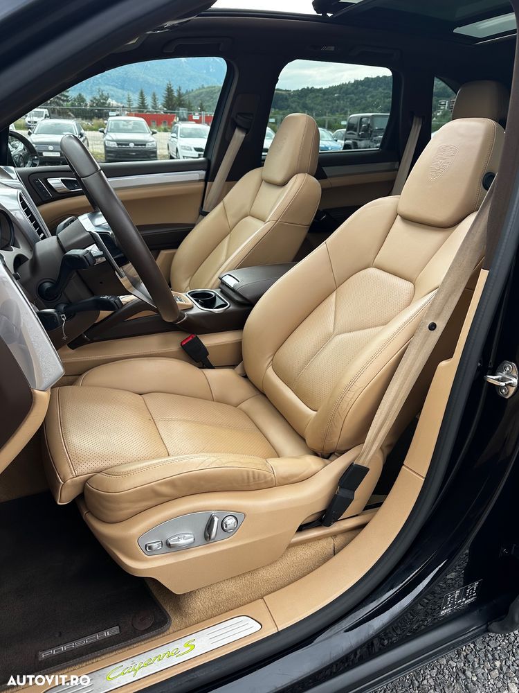 Porsche Cayenne S E-Hybrid Platinum Edition - 23