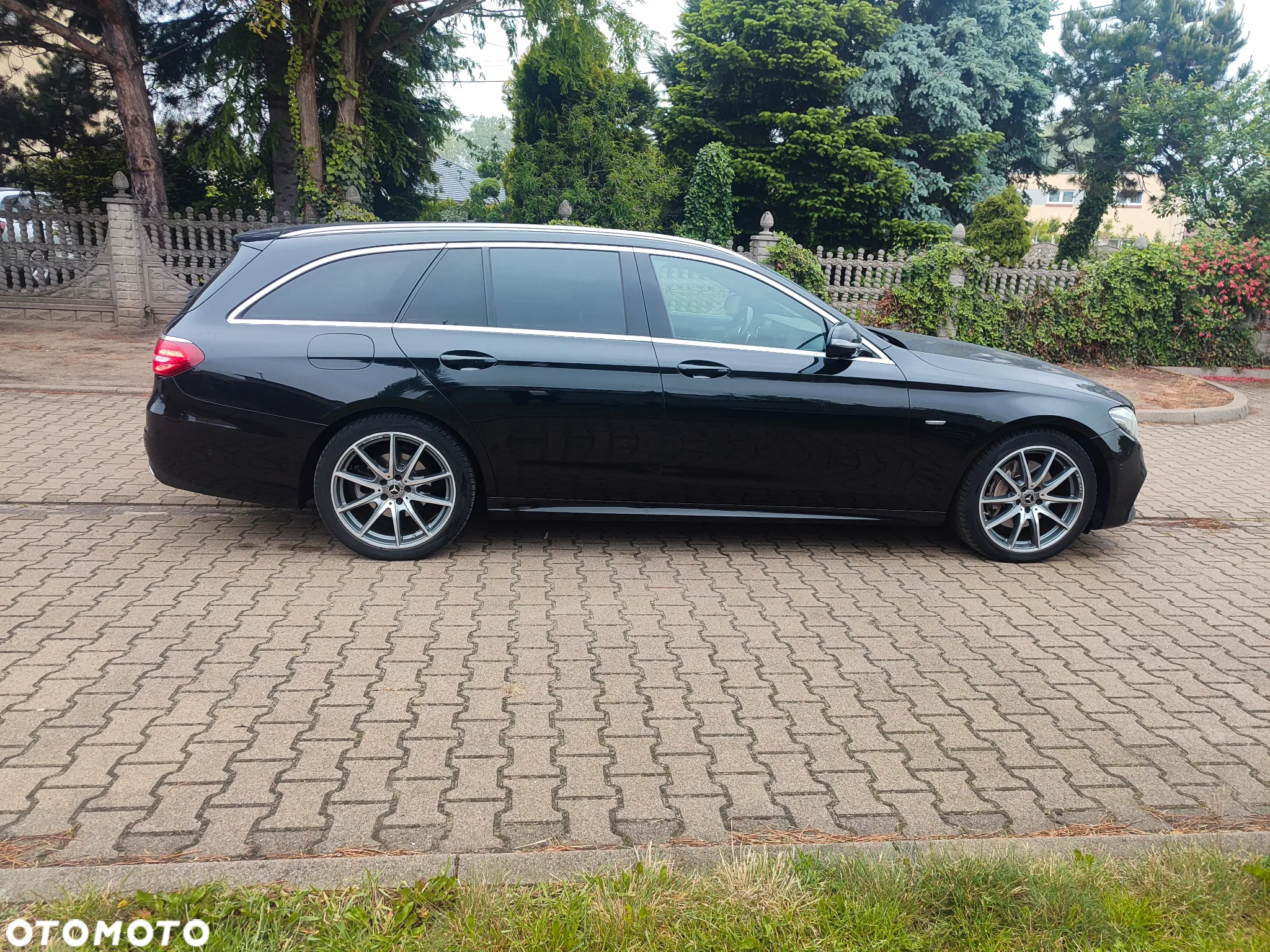 Mercedes-Benz Klasa E 300 d T 9G-TRONIC - 5