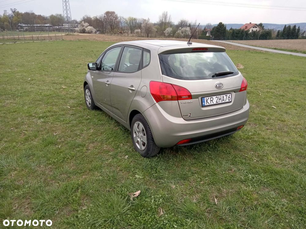 Kia Venga 1.4 S - 7