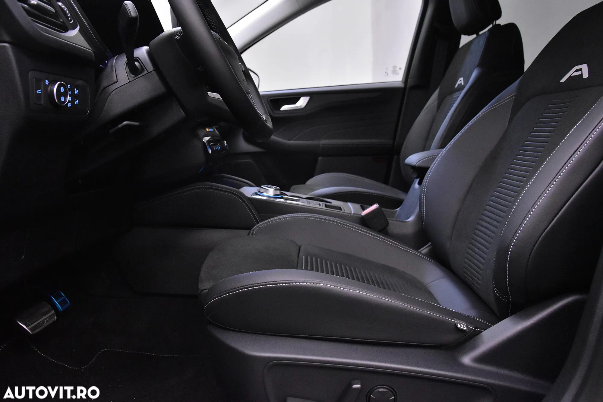 Ford Kuga 2.5 Duratec AWD FHEV Active X - 13