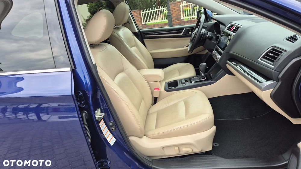 Subaru Outback 2.5i Exclusive - 14