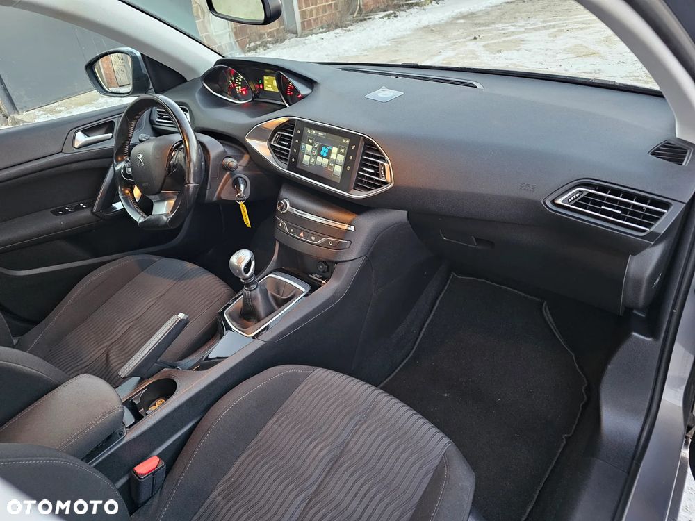 Peugeot 308 BlueHDi 120 Stop & Start Business-Line - 9