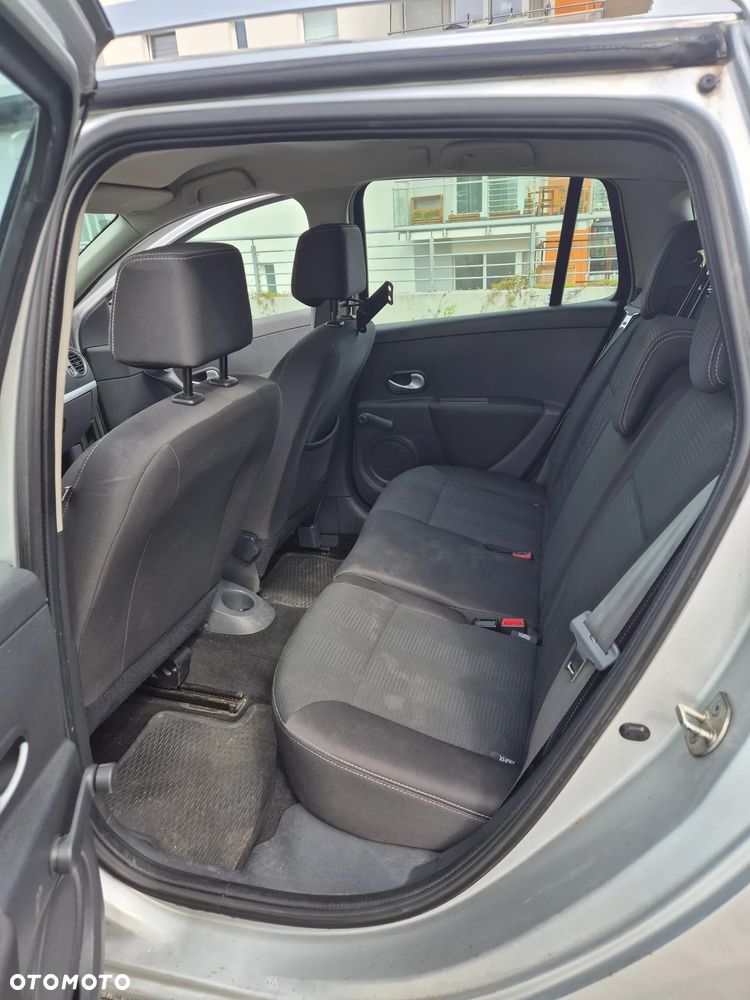 Renault Clio 1.2 16V Dwudziestka Euro5 - 8