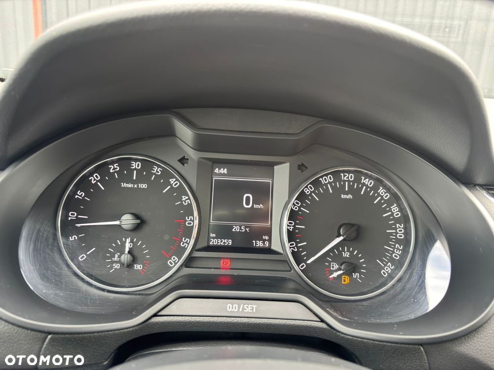 Skoda Octavia 1.6 TDI Ambiente - 17