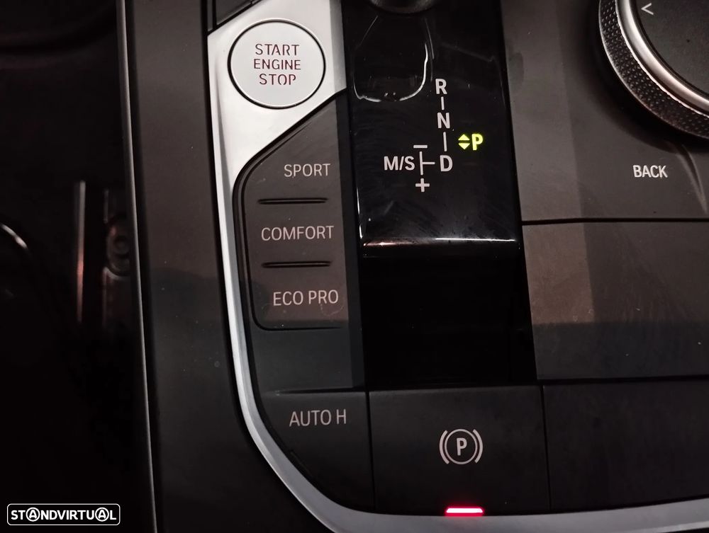 BMW 116 d Advantage Auto - 36