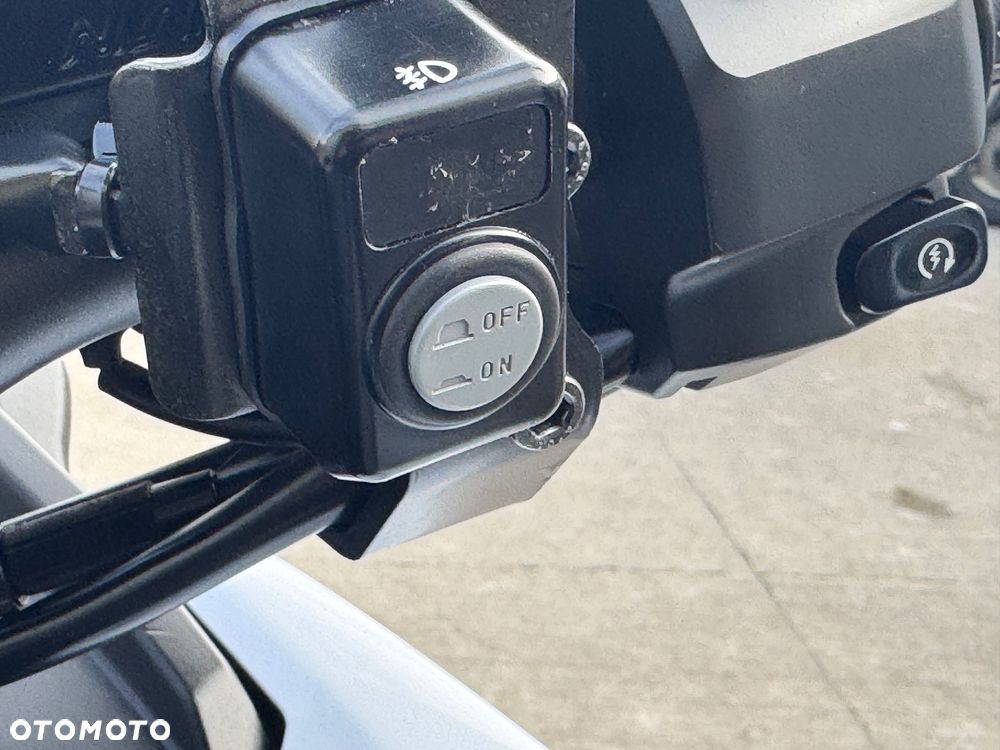 Kawasaki Versys 1000 - 19