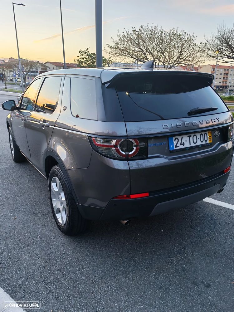 Land Rover Discovery Sport 2.0 eD4 HSE - 3