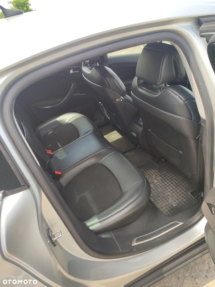 Citroën C5 2.0 HDi Exclusive Equilibre Navi - 17