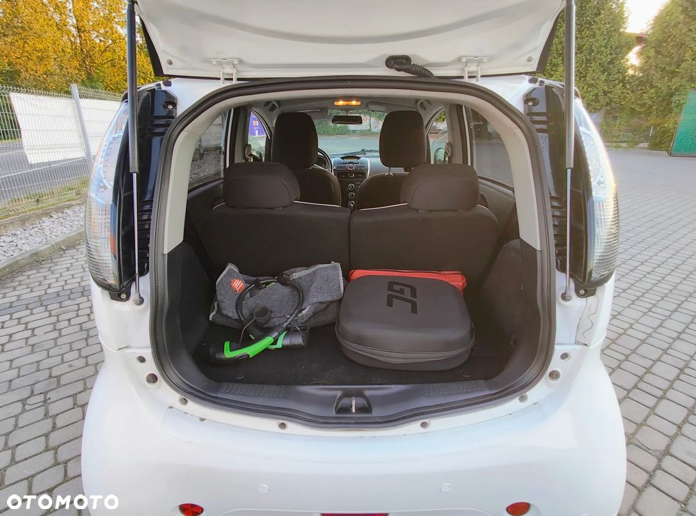 Mitsubishi i-MiEV - 9