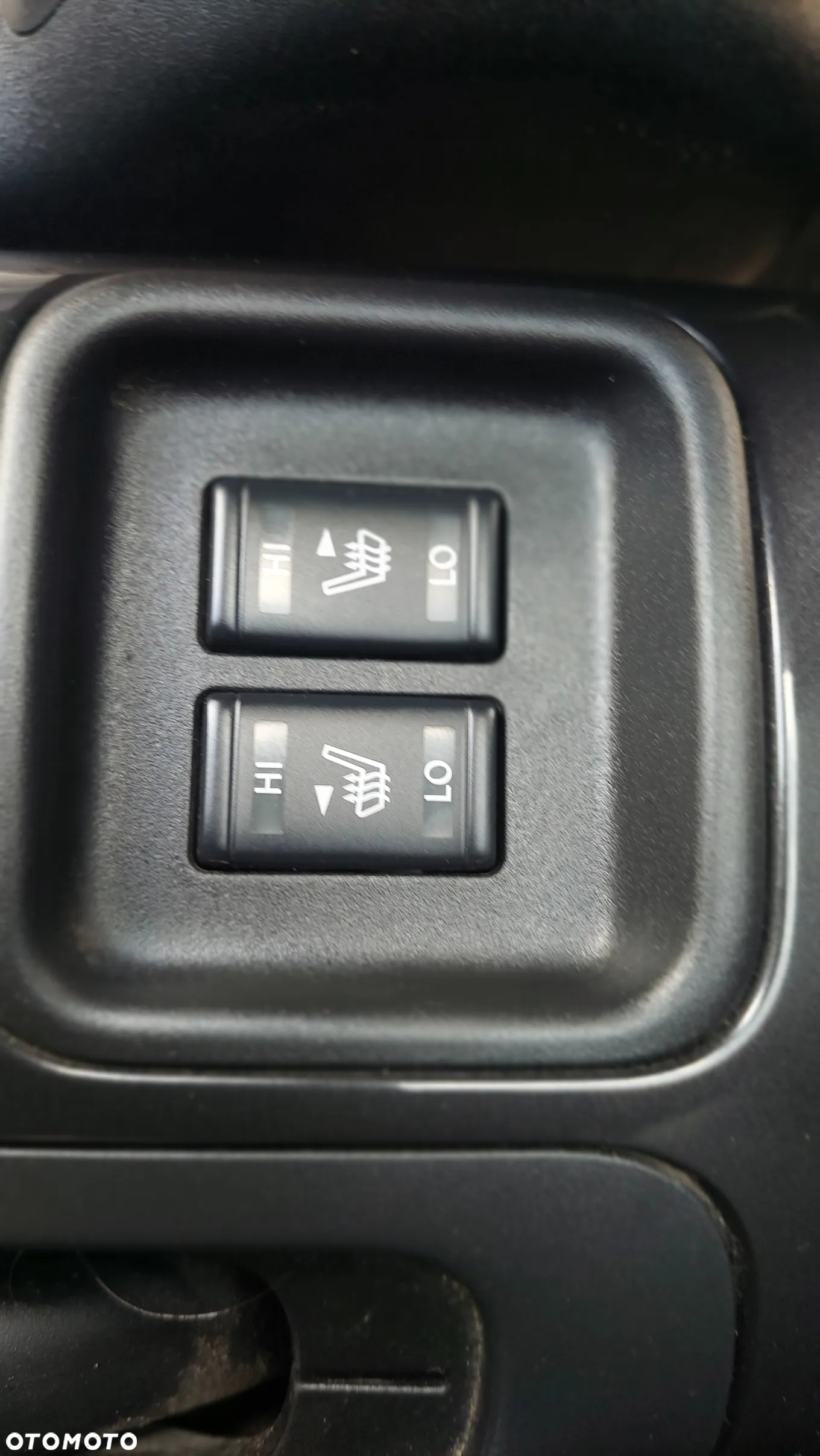 Nissan Juke 1.6 DIG-T Tekna 4WD Xtronic EU6 - 26