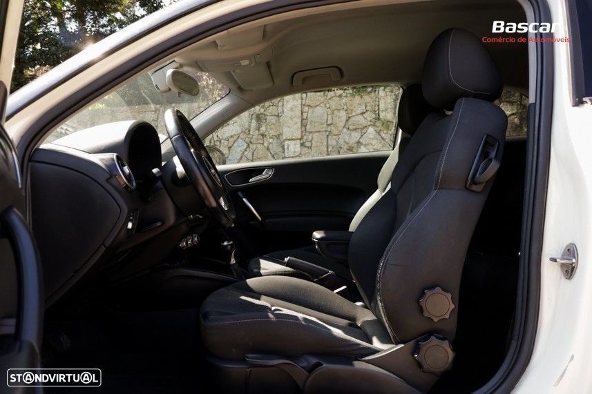 Audi A1 1.6 TDI Sport Edition - 11