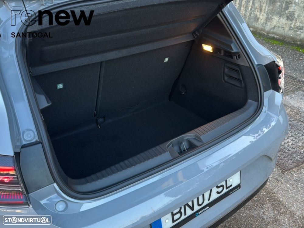 Renault Clio 1.0 TCe Techno - 9