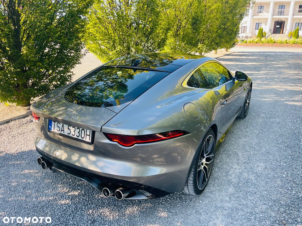 Jaguar F-Type AWD R - 20
